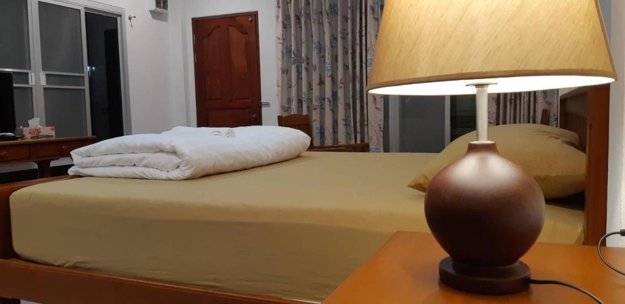 Green Mango Resort Nong Prue Exterior foto